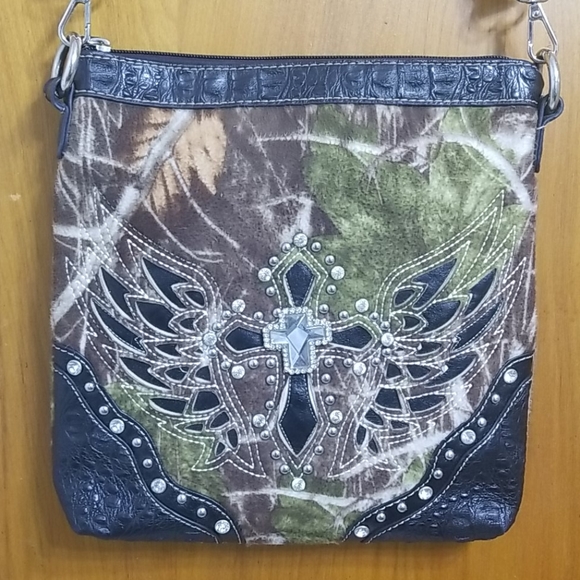 Montana West Handbags - Camo Crossbody Purse